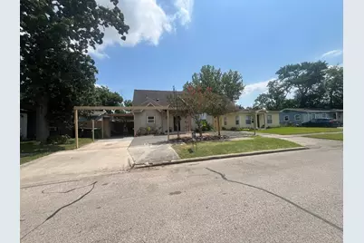 1755 Alta Vista Street, Houston, TX 77023 - Photo 3