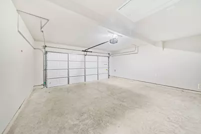 10726 Lavender Cotton Lane, Houston, TX 77016 - Photo 19