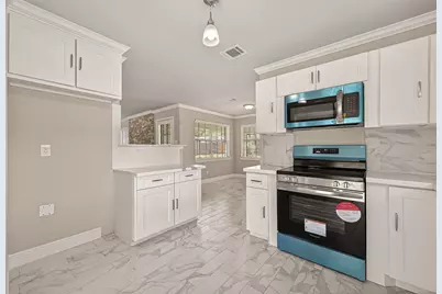 1102 Belaya Lane, Houston, TX 77090 - Photo 9