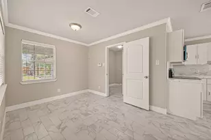 1102 Belaya Ln, Houston, TX 77090 - Photo 13