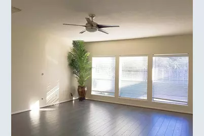 17503 Sunny Trail Lane, Sugar Land, TX 77479 - Photo 3