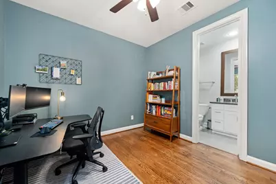 3277 Maxroy Street, Houston, TX 77008 - Photo 5