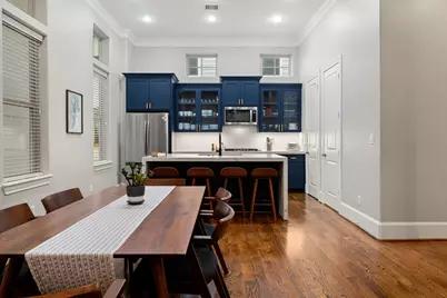 3277 Maxroy Street, Houston, TX 77008 - Photo 13