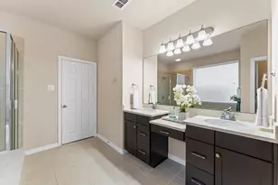 955 Smokethorn Trl, Richmond, TX 77406 - Photo 25