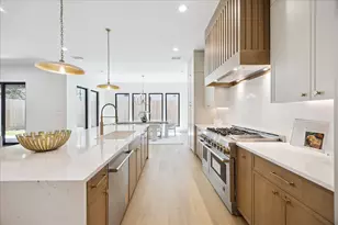 7210 Jalna St, Houston, TX 77055 - Photo 5