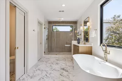 7210 Jalna Street, Houston, TX 77055 - Photo 17