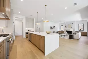 7210 Jalna St, Houston, TX 77055 - Photo 7