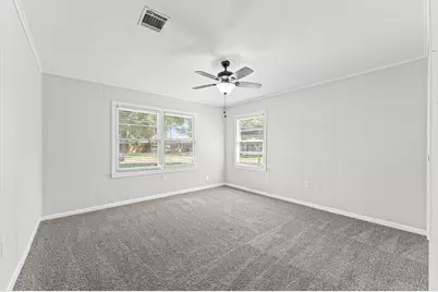 921 22nd Avenue N, Texas City, TX 77590 - Photo 13