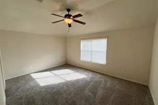 29022 Fox Fountain Ln, Spring, TX 77386 - Photo 9