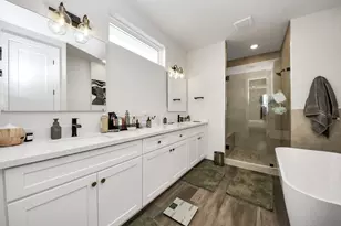 3905 Pinemont Dr, Houston, TX 77018 - Photo 29