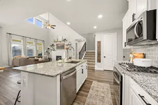 11107 Thinleaf Alder Wy, Tomball, TX 77375 - Photo 11
