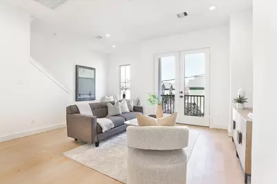 1020 W 15th 1/2 Street #B, Houston, TX 77008 - Photo 21