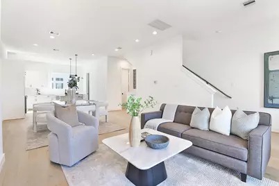 1020 W 15th 1/2 Street #B, Houston, TX 77008 - Photo 1