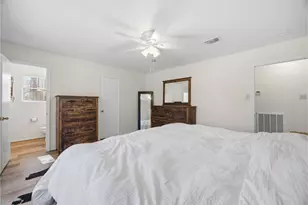 10505 Champion Village Dr, Conroe, TX 77303 - Photo 19