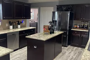 6627 Marble Falls Ln, Manvel, TX 77578 - Photo 13