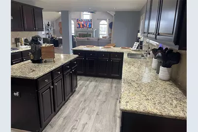 6627 Marble Falls Lane, Manvel, TX 77578 - Photo 15