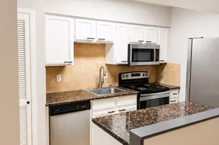 2230 S Piney Point Rd, Houston, TX 77063 - Photo 7