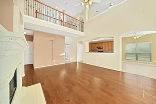18123 Memorial Falls Dr, Tomball, TX 77375 - Photo 9