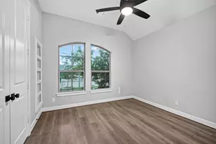 2600 Golden Palms Ln, Texas City, TX 77568 - Photo 19