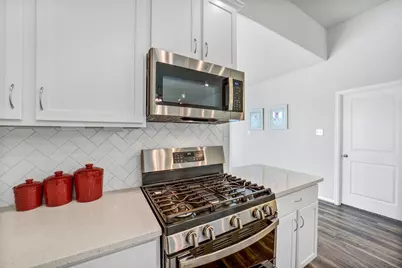 2424 Solaris Bend Drive, Katy, TX 77493 - Photo 5