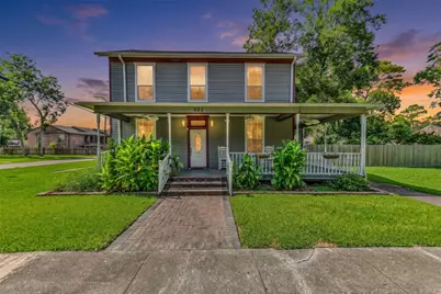 503 W Blum Street, Alvin, TX 77511 - Photo 1