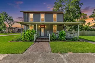 503 W Blum St, Alvin, TX 77511 - Photo 1