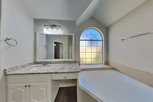 16642 Greenbriar Point Ln, Houston, TX 77095 - Photo 11