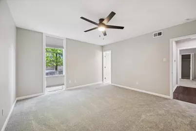 5242 Memorial Drive, Houston, TX 77007 - Photo 11