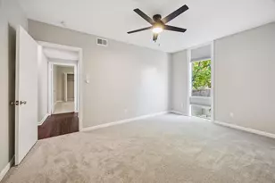 5242 Memorial Dr, Houston, TX 77007 - Photo 9