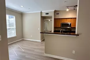 2303 Louisiana St, Houston, TX 77003 - Photo 5