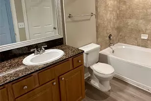 2303 Louisiana St, Houston, TX 77003 - Photo 11