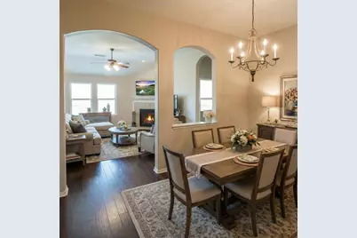 203 Fairwind Trail Drive, Conroe, TX 77385 - Photo 5