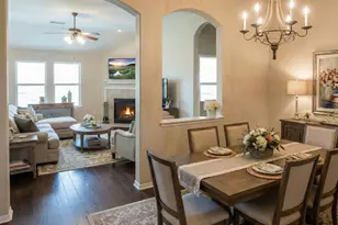 203 Fairwind Trail Dr, Conroe, TX 77385 - Photo 5