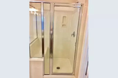 203 Fairwind Trail Drive, Conroe, TX 77385 - Photo 19