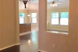 203 Fairwind Trail Dr, Conroe, TX 77385 - Photo 9