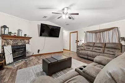 165 Black Walnut, Livingston, TX 77351 - Photo 19