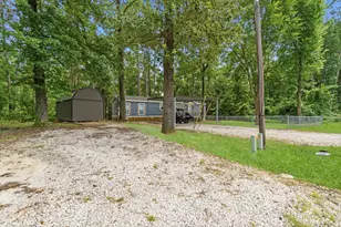165 Black Walnut, Livingston, TX 77351 - Photo 9
