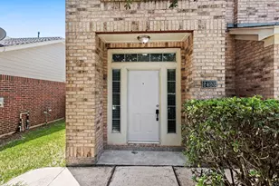 2423 Colonial Springs Ln, Spring, TX 77386 - Photo 5