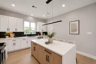 2202 Carr St, Houston, TX 77026 - Photo 29