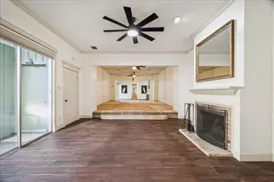 45 Bayou Pointe Dr, Houston, TX 77063 - Photo 35