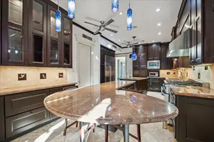 45 Bayou Pointe Dr, Houston, TX 77063 - Photo 25