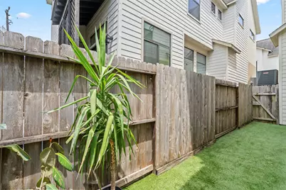 2609 Riverside Drive #E, Houston, TX 77004 - Photo 23