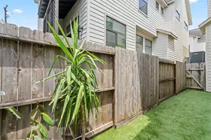 2609 Riverside Dr, Houston, TX 77004 - Photo 23