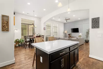 2609 Riverside Drive #E, Houston, TX 77004 - Photo 7