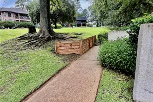 21 April Hill, Conroe, TX 77356 - Photo 3