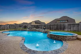 11811 St Augustine Dr, Mont Belvieu, TX 77535 - Photo 1