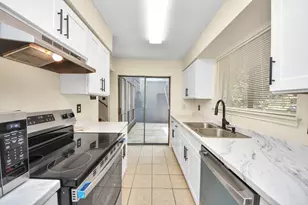 9001 Imogene St, Houston, TX 77036 - Photo 7