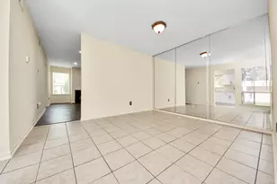 9001 Imogene St, Houston, TX 77036 - Photo 11
