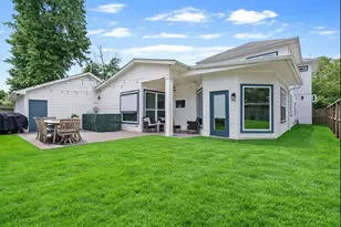 4503 McKinney St, Houston, TX 77023 - Photo 3