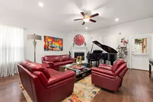 288 Dawn Brook Ln, Conroe, TX 77384 - Photo 13